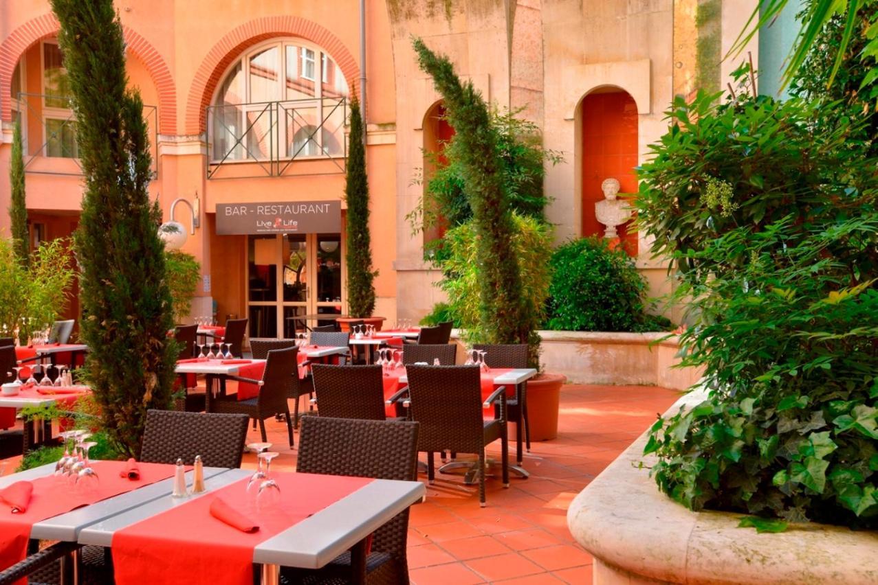 Plaza Hotel Capitole Toulouse - Anciennement Crowne Plaza ตูลูส ภายนอก รูปภาพ